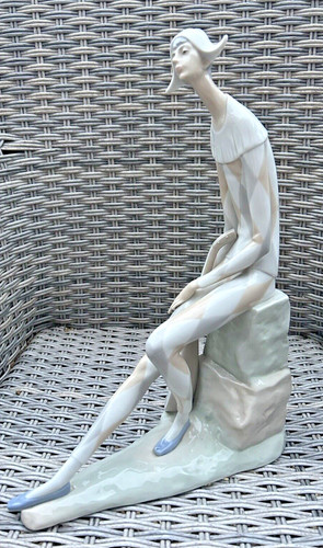Nao lladro sad harlequin - nao,