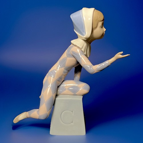 Lladro porcelain - lladro,