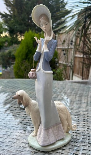 Lladro 1537 stepping out - lladro, out"
