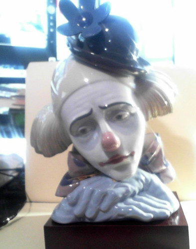 Lladro pensive clown bust - pensive,