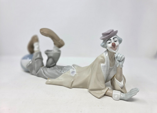 Lladro 4618 reclining clown - lladro,