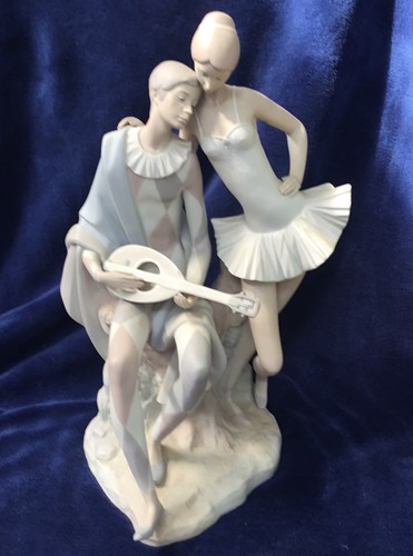 Lladro large romantic - large,