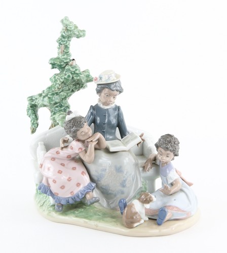 Lladro family roots large - 'family,