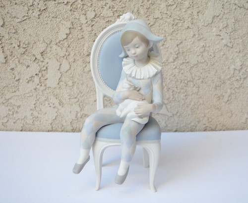 Lladro harlequin boy chair - lladro,