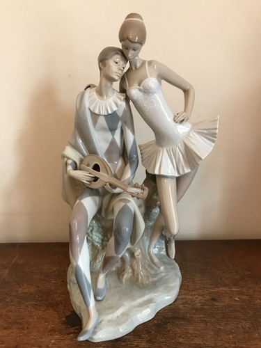 Rare large lladro romance - rare,