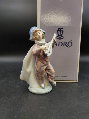 Lladro mandolin serenade - lladro, serenade"
